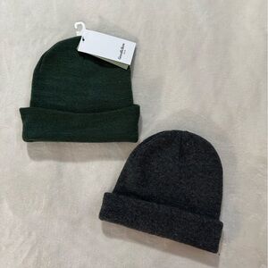 Goodfellow & Co Forest Green and Charcoal Beanie Duo
